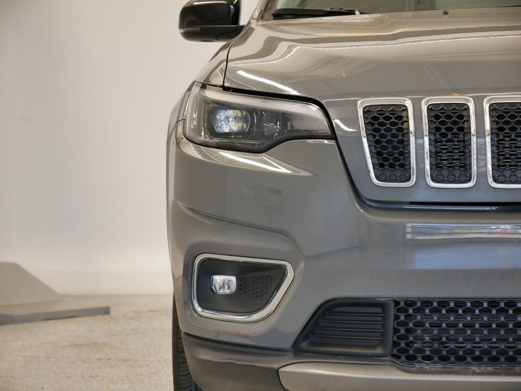 Thumbnail: 2022 Jeep Cherokee - 49