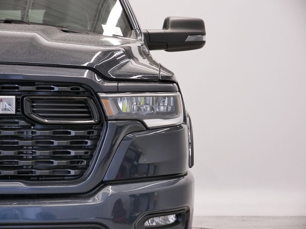 Thumbnail: 2026 RAM 1500 - 16