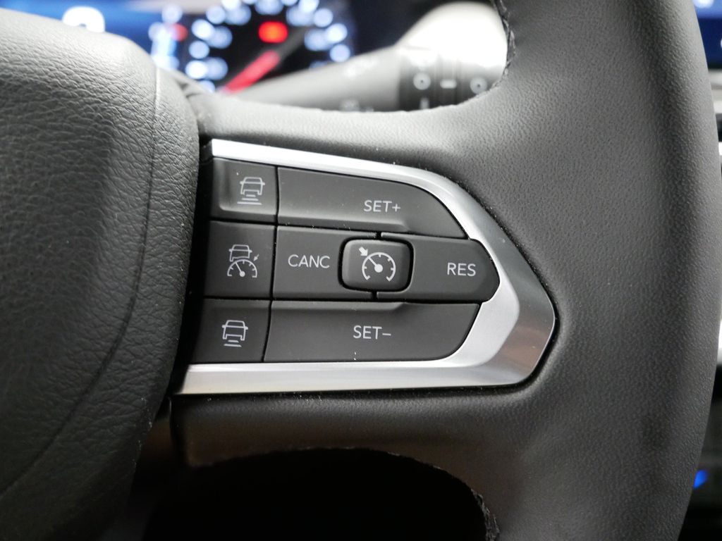 Thumbnail: 2025 Jeep Compass - 24