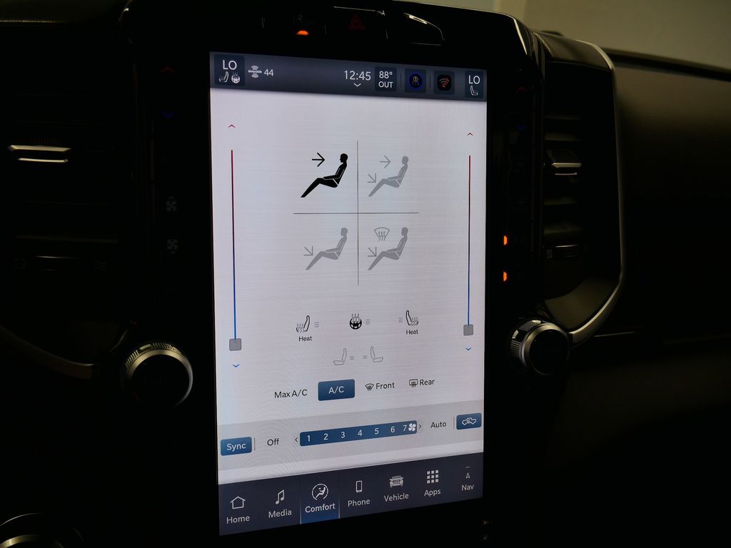 Thumbnail: 2026 RAM 1500 - 29