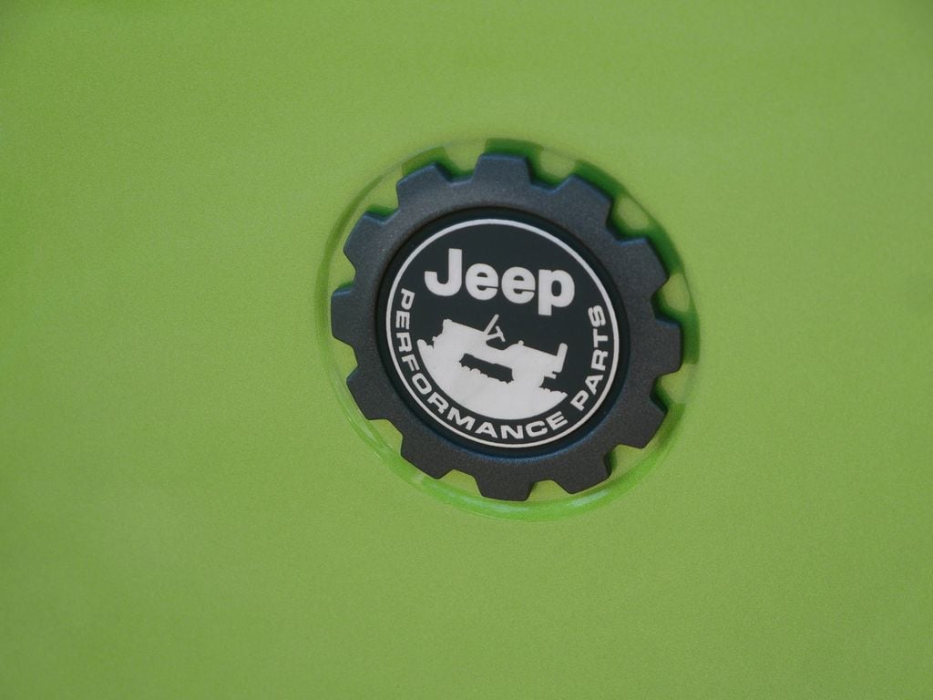 Thumbnail: 2025 Jeep Wrangler - 15