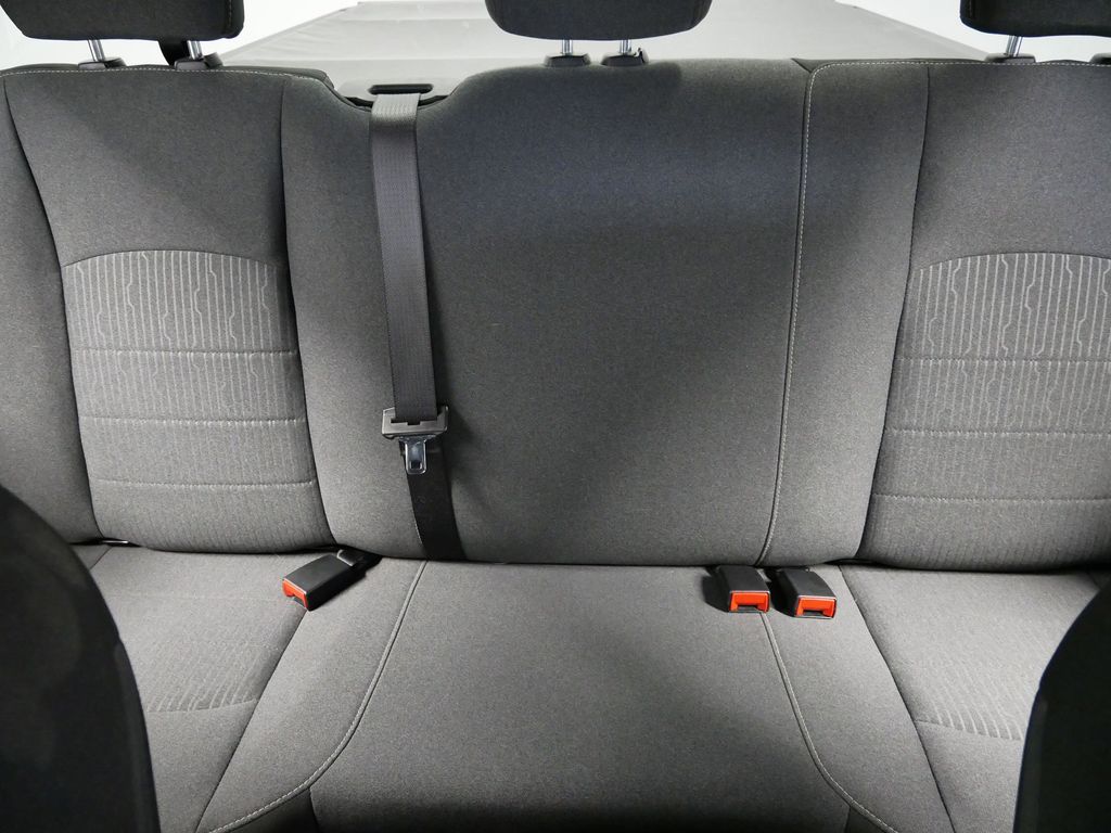 Thumbnail: 2021 RAM 1500 Classic - 14