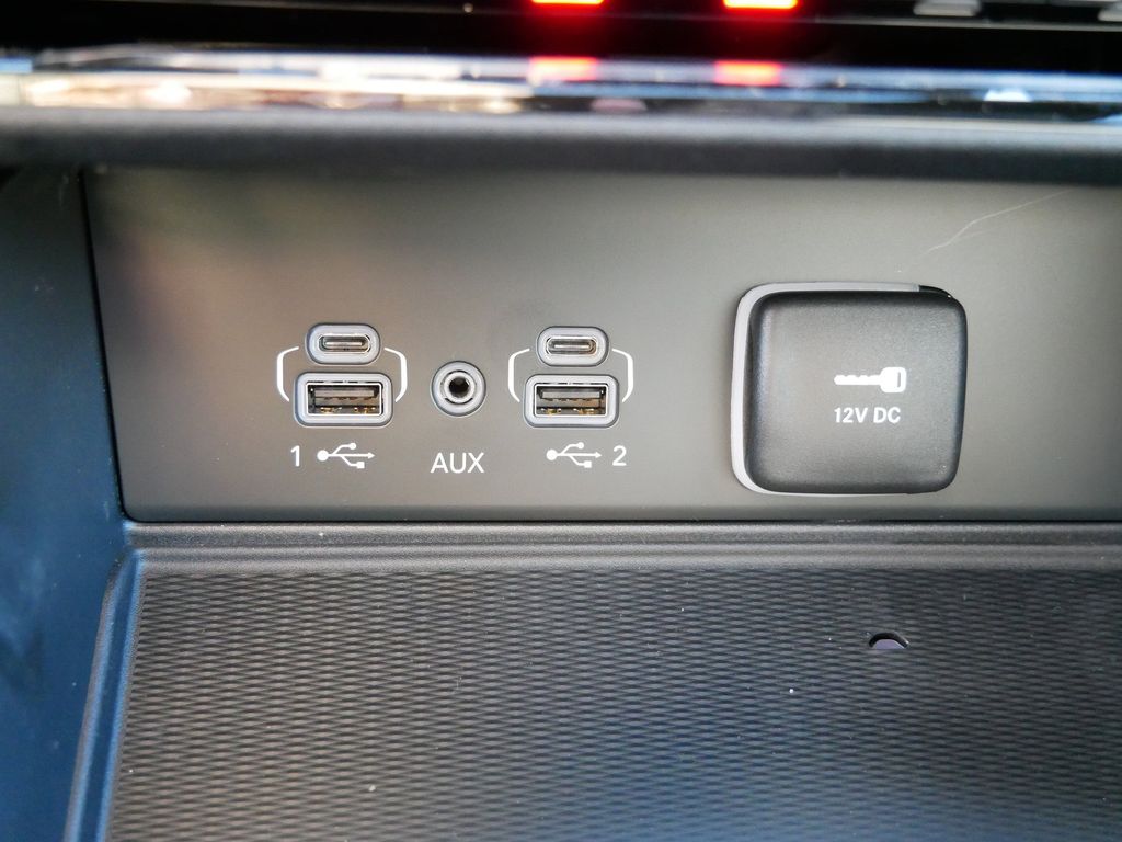 Thumbnail: 2025 Jeep Grand Cherokee - 44