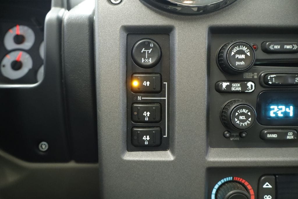 Thumbnail: 2004 Hummer H2 - 30