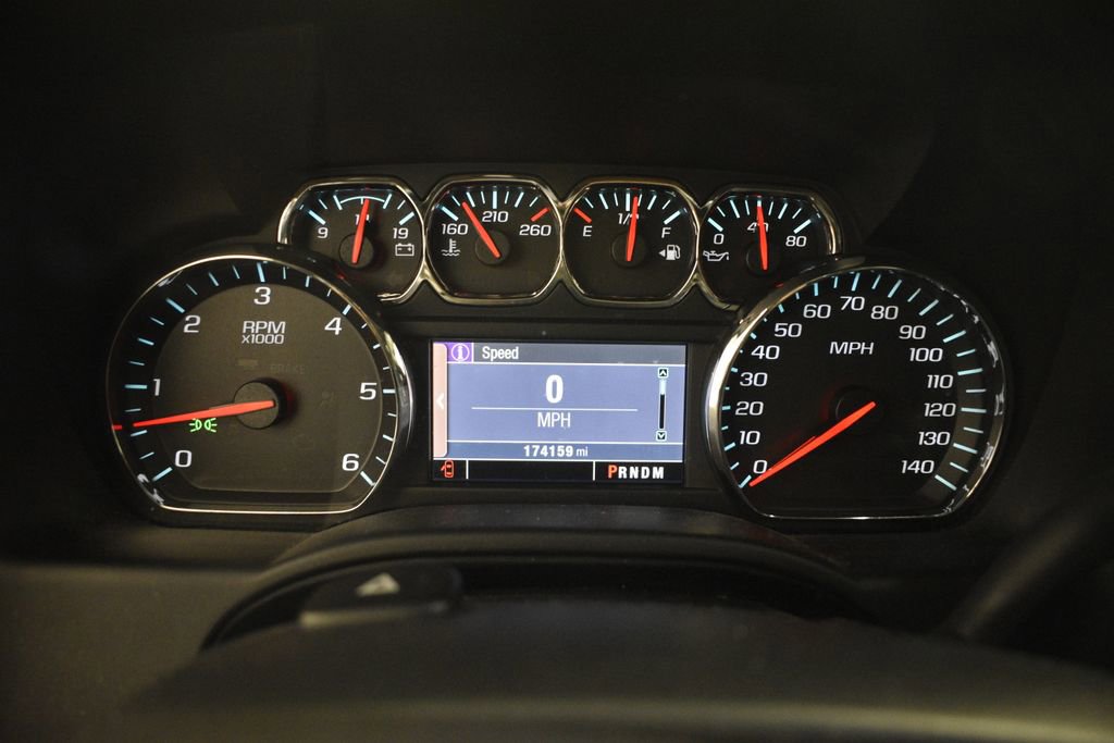 Thumbnail: 2015 Chevrolet Tahoe - 23