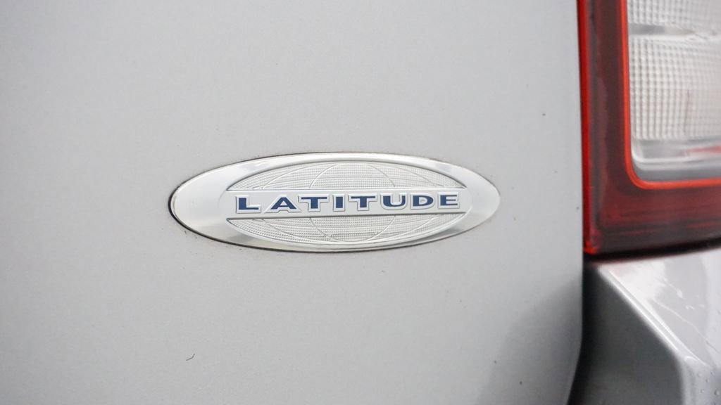 Thumbnail: 2014 Jeep Compass - 16