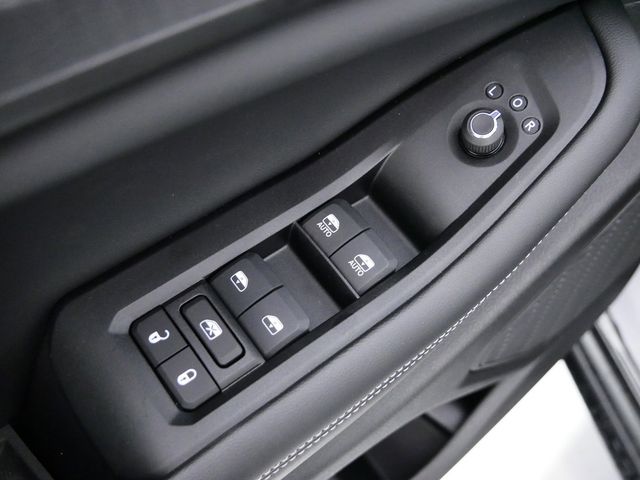 Thumbnail: 2024 Jeep Grand Cherokee - 34