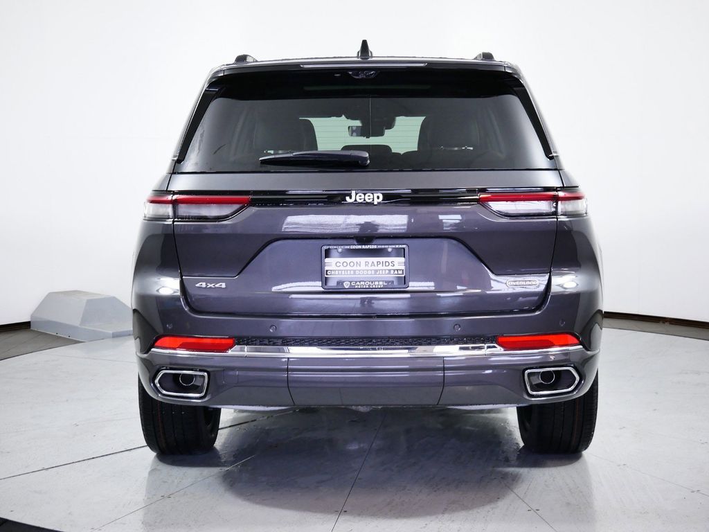 Thumbnail: 2025 Jeep Grand Cherokee - 10