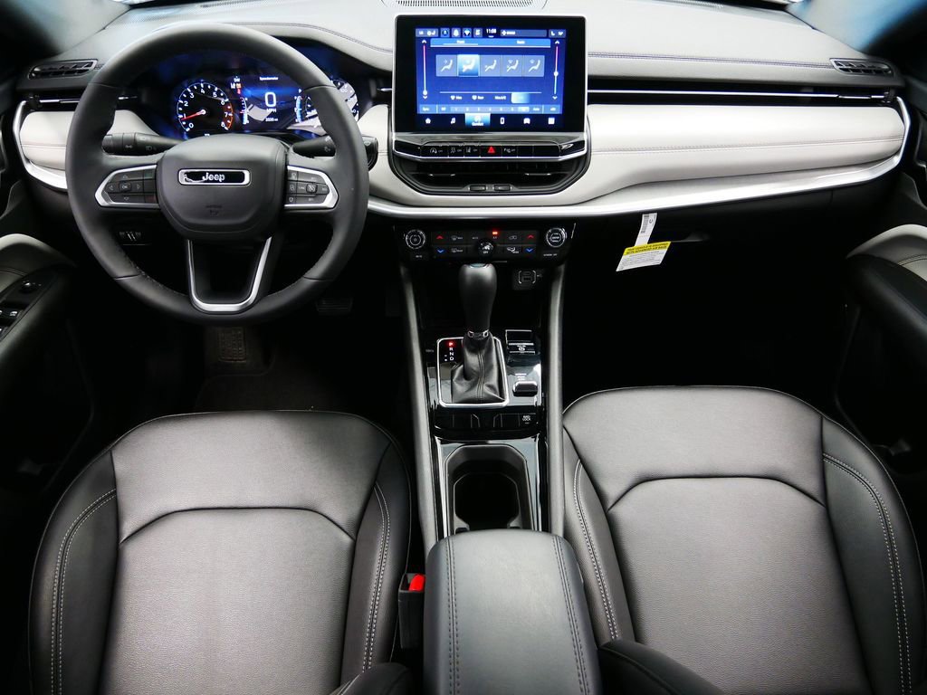 Thumbnail: 2025 Jeep Compass - 17