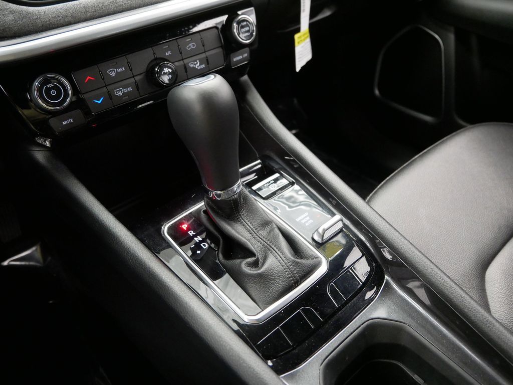 Thumbnail: 2024 Jeep Compass - 36