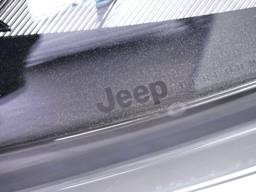 Thumbnail: 2025 Jeep Compass - 20