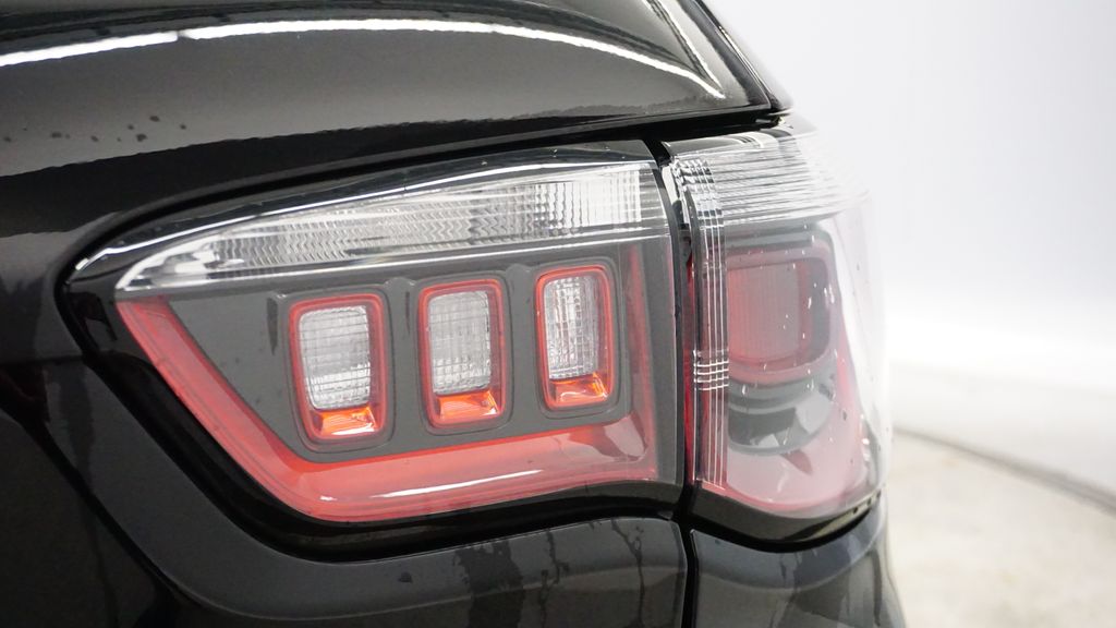 Thumbnail: 2023 Jeep Compass - 12