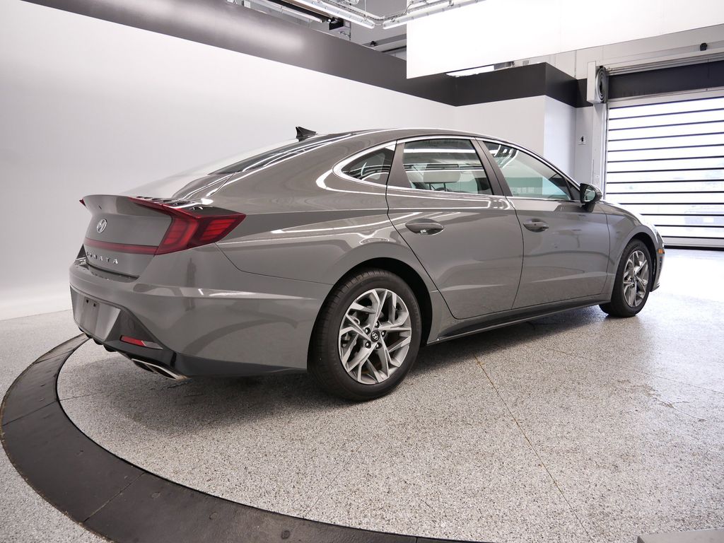 Thumbnail: 2023 Hyundai Sonata - 19