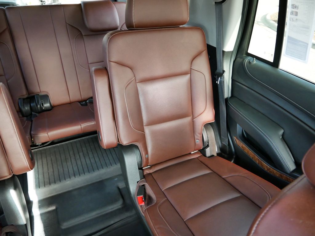 Thumbnail: 2020 Chevrolet Tahoe - 27