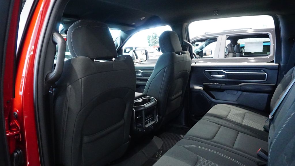 Thumbnail: 2026 RAM 1500 - 18