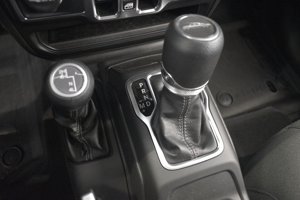 Thumbnail: 2025 Jeep Gladiator - 46