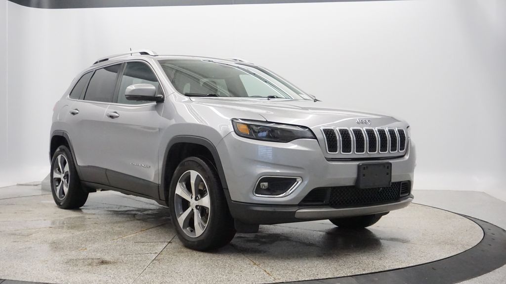 Thumbnail: 2019 Jeep Cherokee - 10
