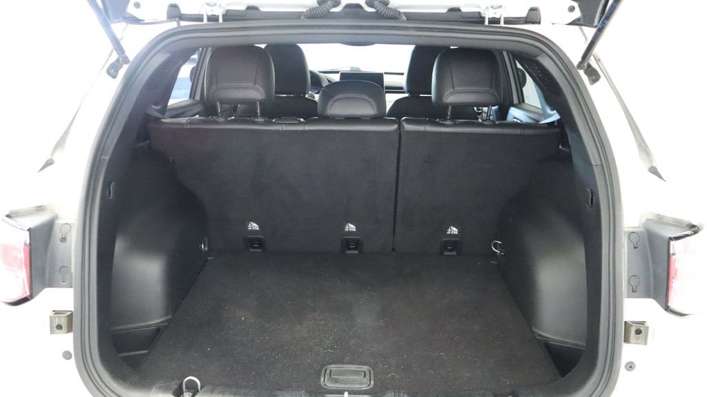 Thumbnail: 2023 Jeep Compass - 22