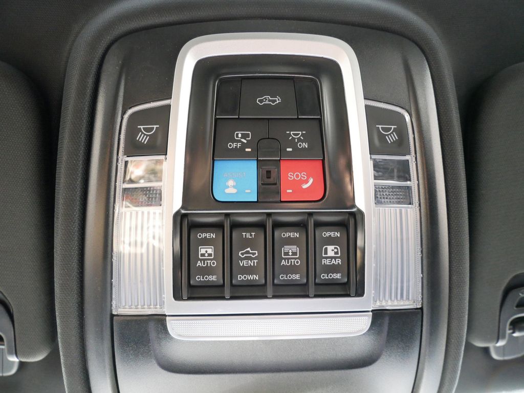 Thumbnail: 2026 RAM 1500 - 49