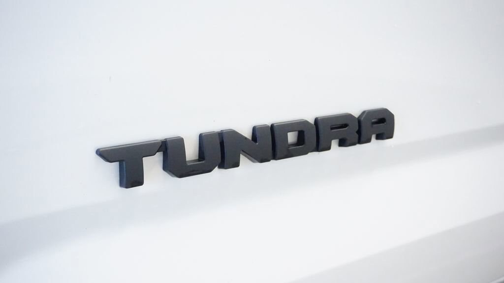 Thumbnail: 2025 Toyota Tundra - 11
