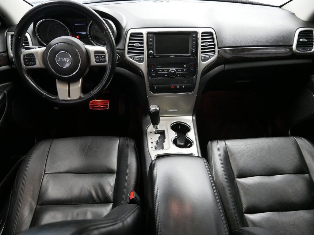 2012 Jeep Grand Cherokee Laredo 14