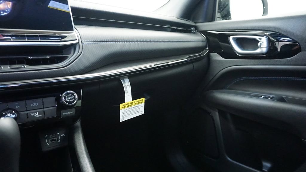 Thumbnail: 2026 Jeep Compass - 37