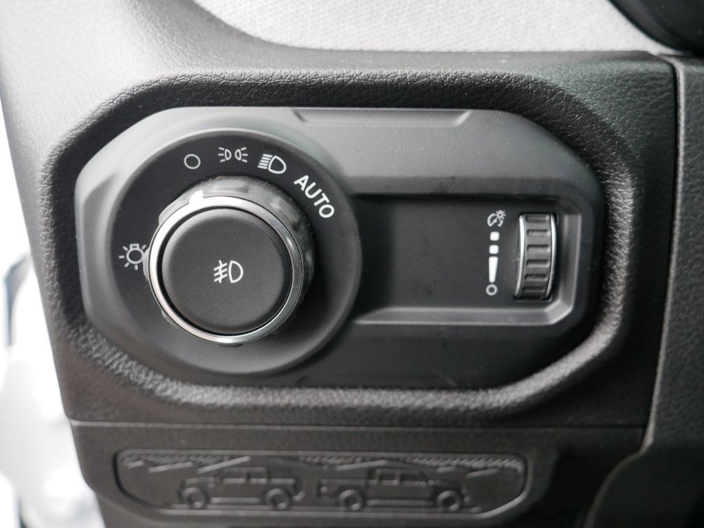 2025 Jeep Wrangler Sport S 35