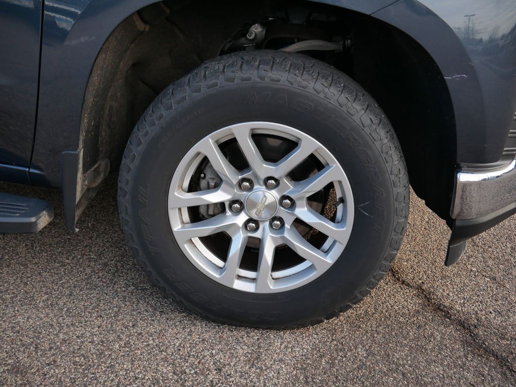 Thumbnail: 2019 Chevrolet Silverado 1500 - 48