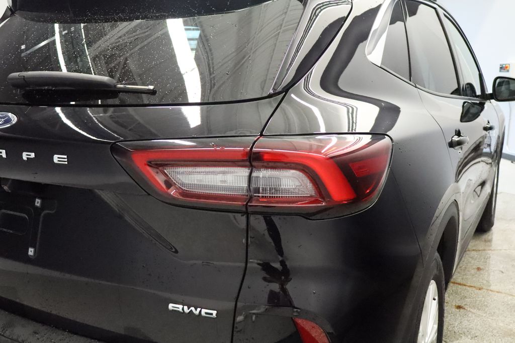 Thumbnail: 2024 Ford Escape - 17