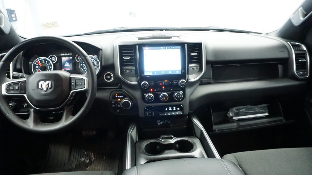 Thumbnail: 2025 RAM 1500 - 22