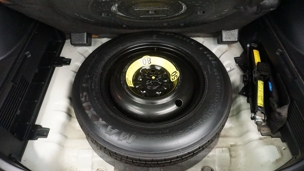 Thumbnail: 2016 Kia Sportage - 17