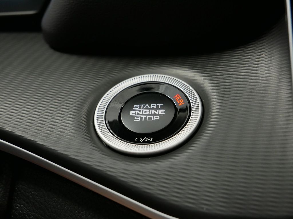 Thumbnail: 2025 Jeep Grand Cherokee L - 38