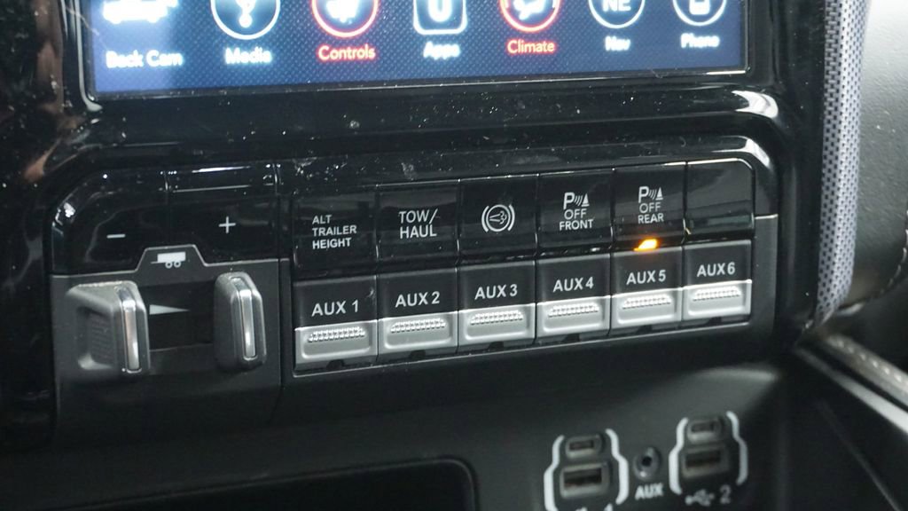 Thumbnail: 2020 RAM 3500 - 32