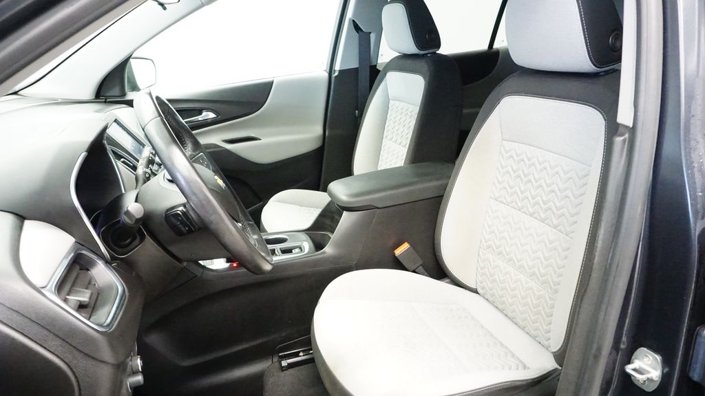 Thumbnail: 2022 Chevrolet Equinox - 28