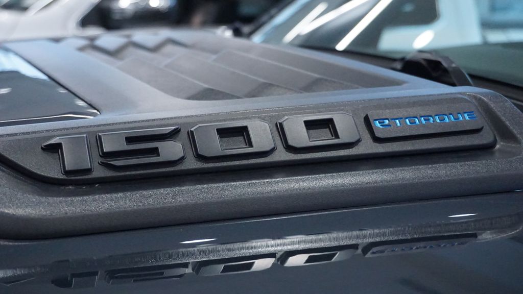 Thumbnail: 2026 RAM 1500 - 15