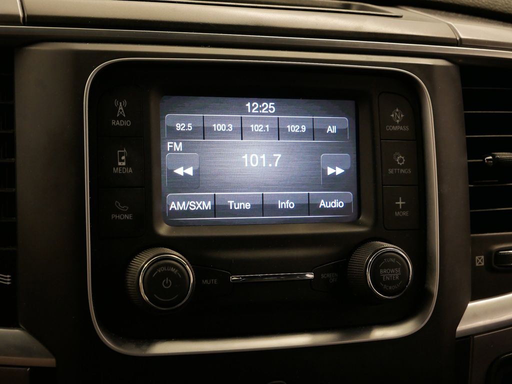 Thumbnail: 2021 RAM 1500 Classic - 22