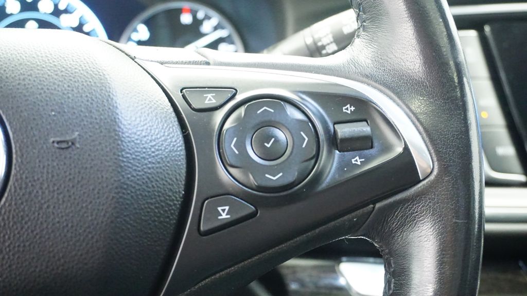 Thumbnail: 2021 Buick Enclave - 38