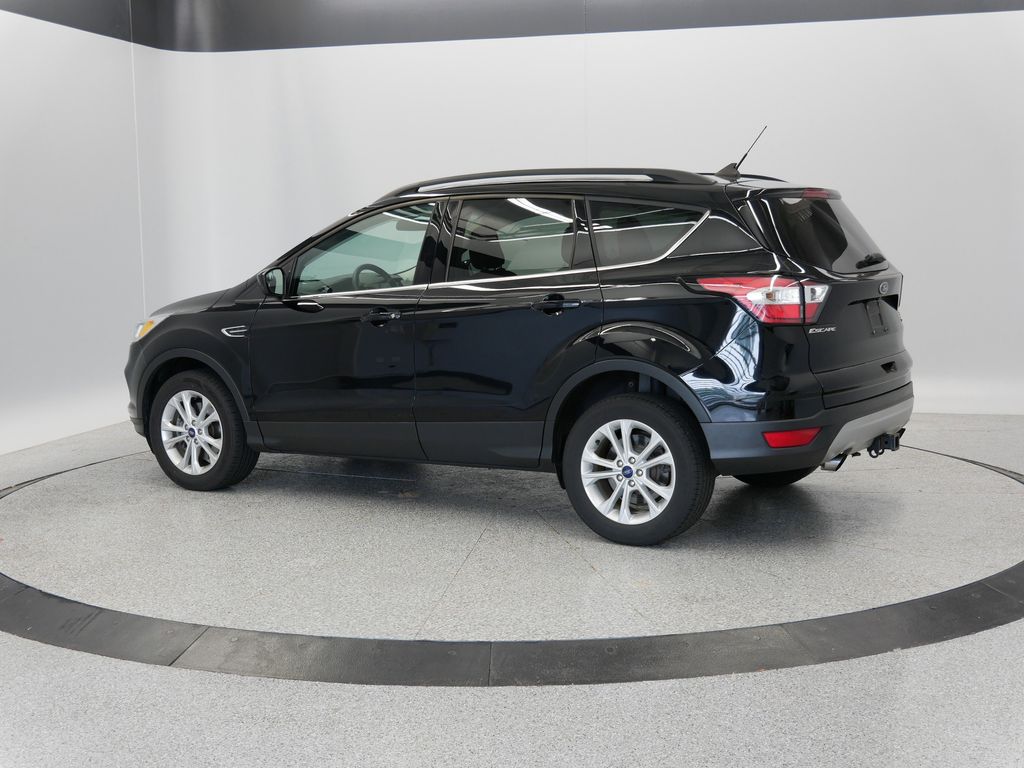 Thumbnail: 2018 Ford Escape - 3