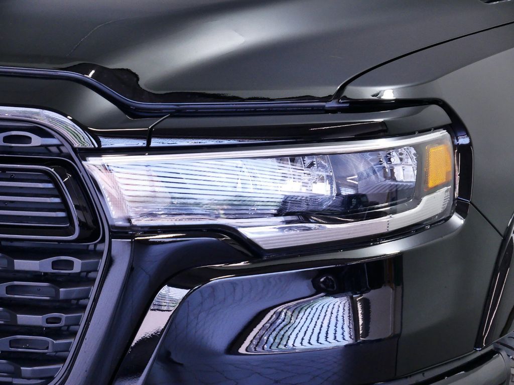 Thumbnail: 2025 RAM 1500 - 21