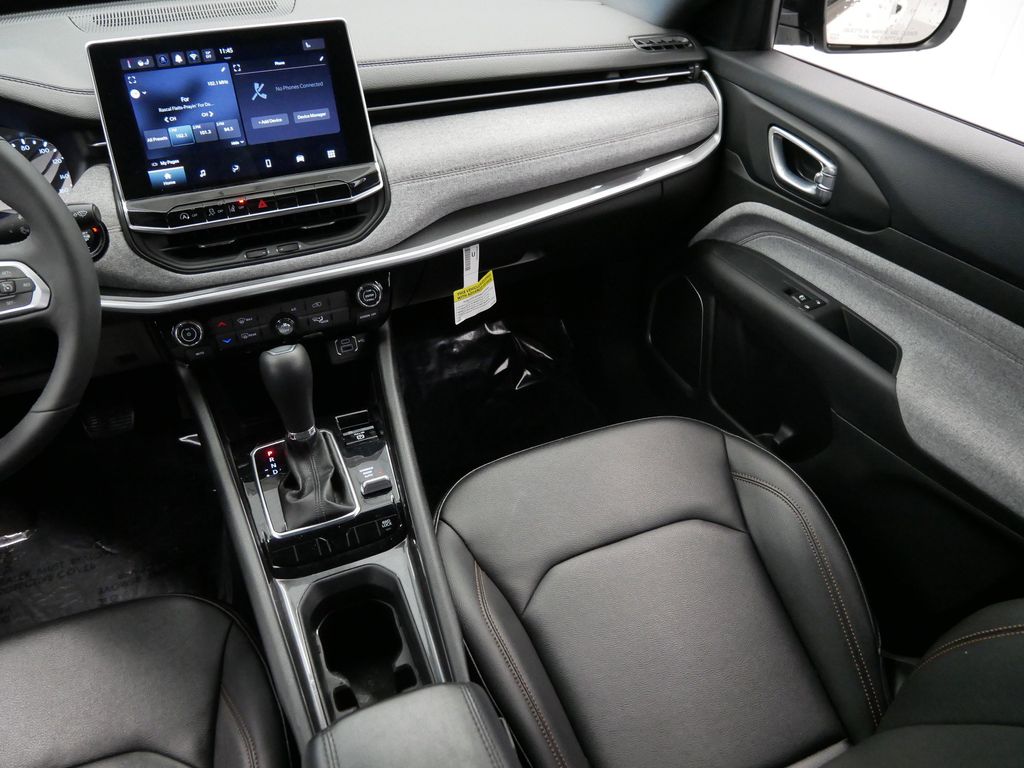 Thumbnail: 2024 Jeep Compass - 13