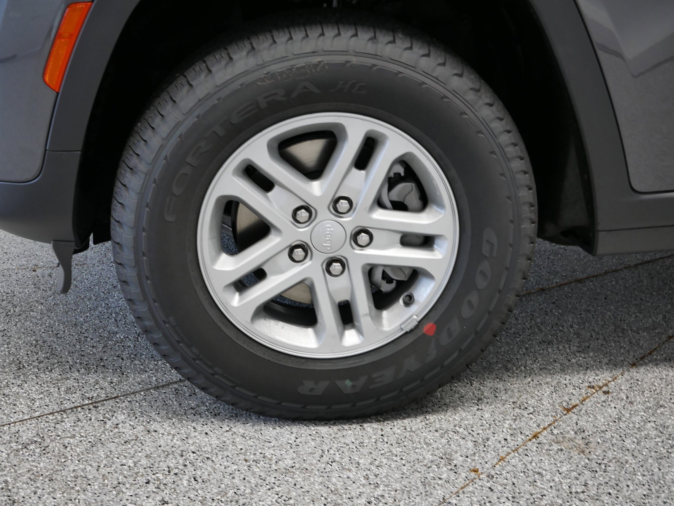 Thumbnail: 2025 Jeep Grand Cherokee - 12