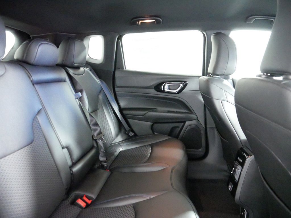 Thumbnail: 2025 Jeep Compass - 28