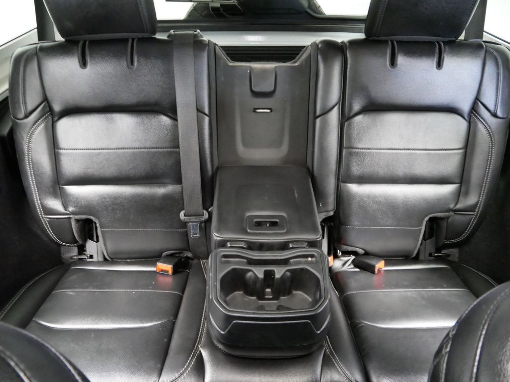 Thumbnail: 2020 Jeep Wrangler - 23