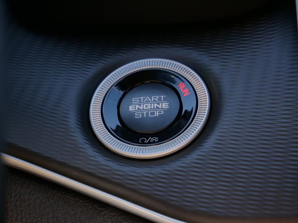 Thumbnail: 2025 Jeep Grand Cherokee - 41