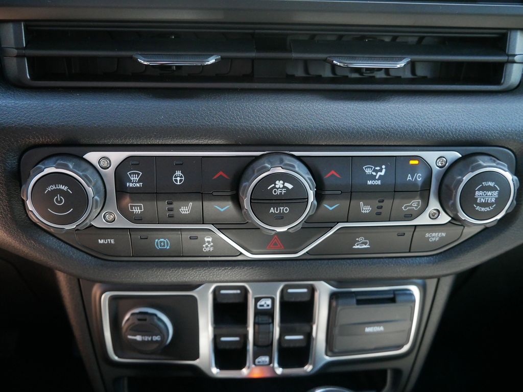 2025 Jeep Wrangler Sport 4xe 43