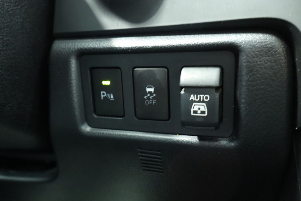 Thumbnail: 2021 Toyota Sequoia - 39
