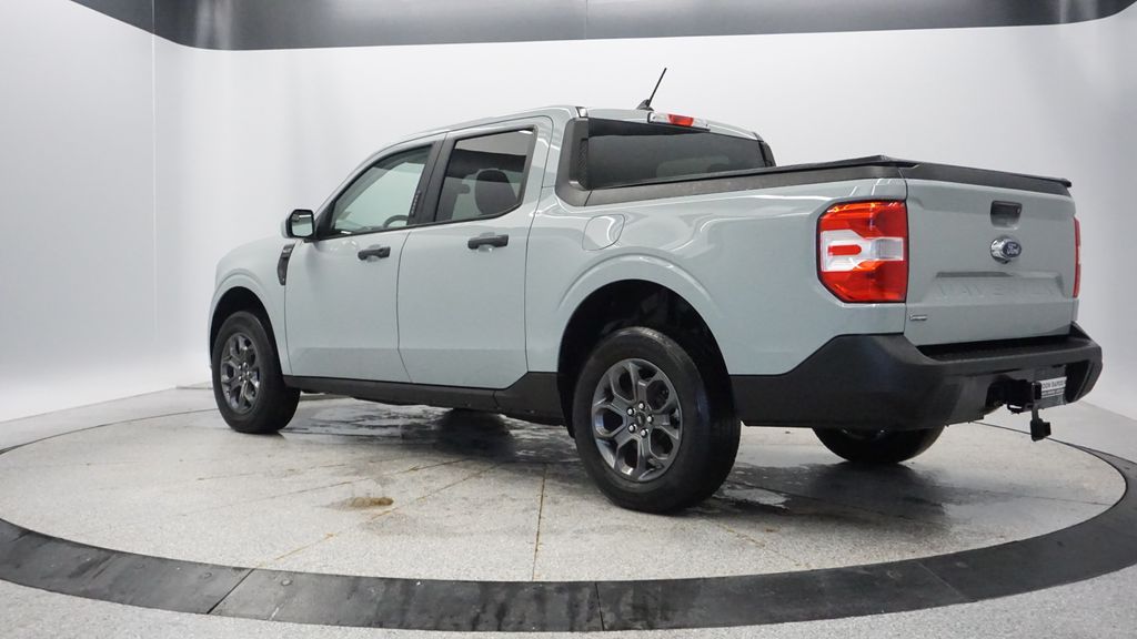 Thumbnail: 2023 Ford Maverick - 4