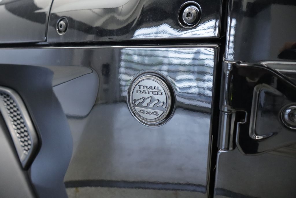 Thumbnail: 2026 Jeep Wrangler - 15