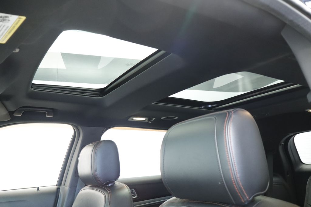 Thumbnail: 2016 Ford Explorer - 42