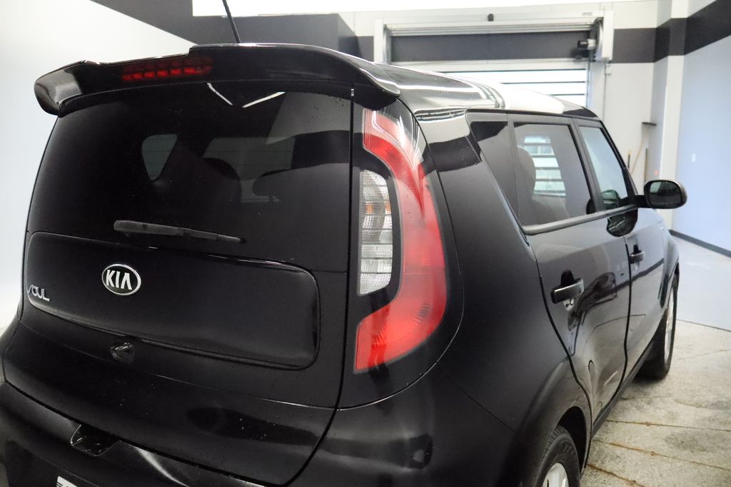 Thumbnail: 2016 Kia Soul - 17